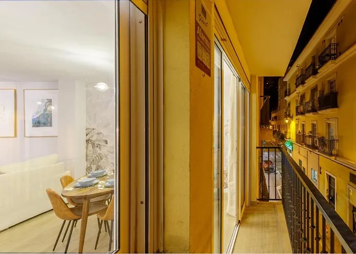 Picasso 2 Luxury