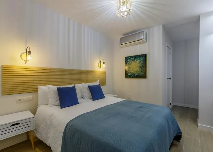 Picasso 2 Luxury